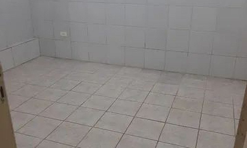 Alugo Casa Com 2 Qua...