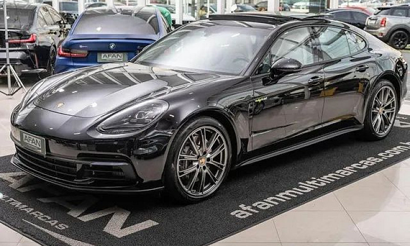 Porsche Panamera 4 E...