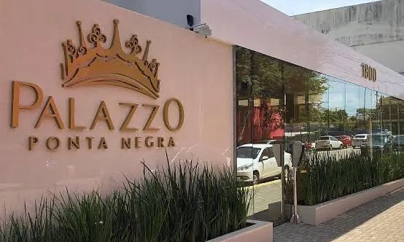 Palazzo Ponta Negra ...