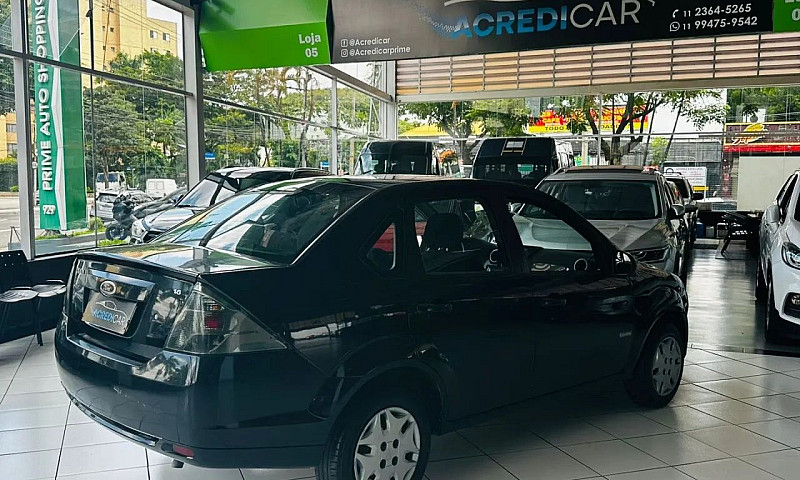 Ford Fiesta 2012 1.6...