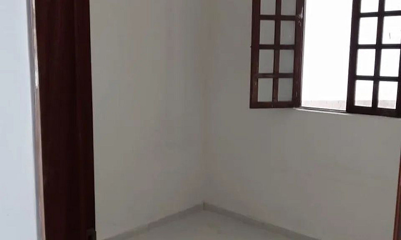 Ótima Casa Disponíve...