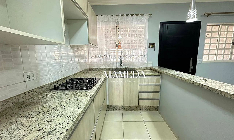 Casa Com 2 Quartos S...