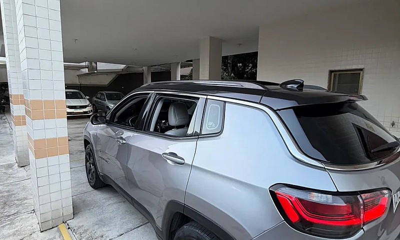 Jeep Compass Longitu...