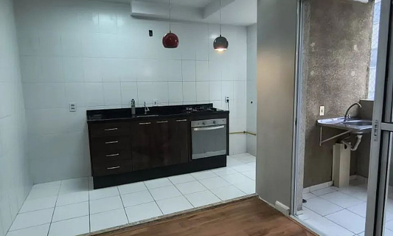 Apartamento Condomín...