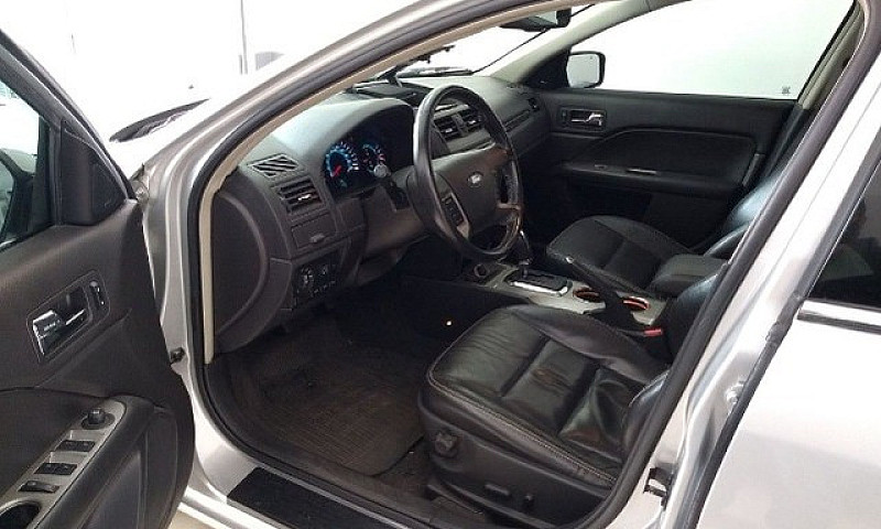 Fusion Sel 3.0 V6 Aw...