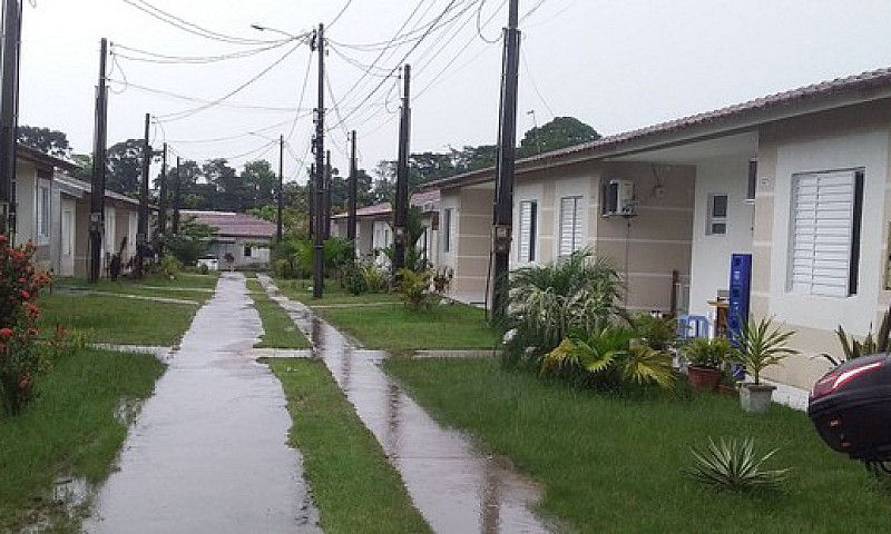 Alugo Excelente Casa...