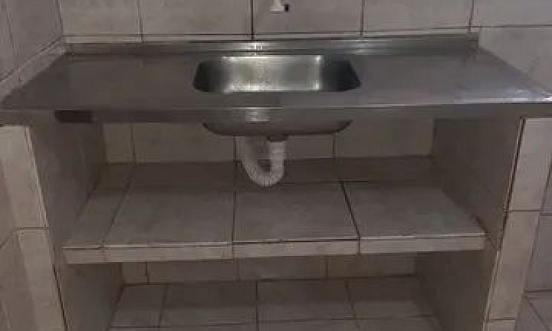 Alugo Casa Com 2 Qua...