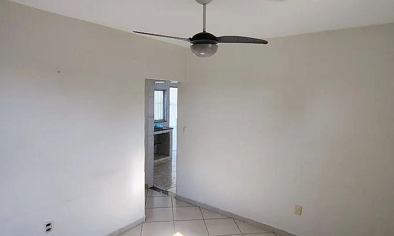 Casa Em Saracuruna...