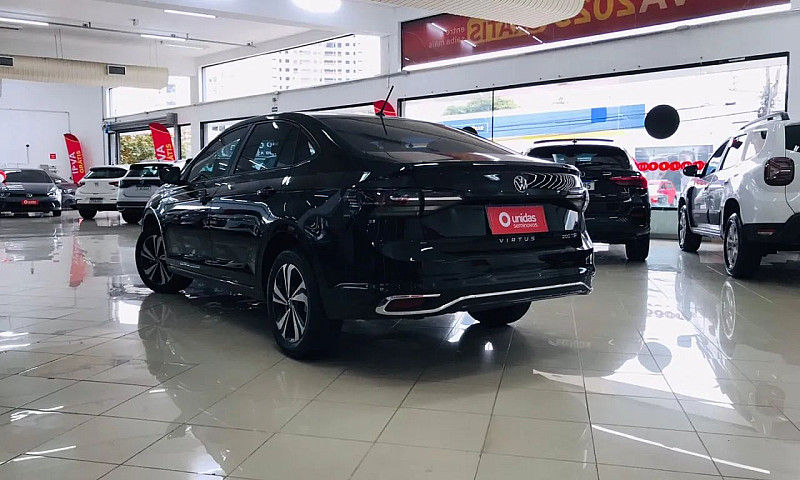 Volkswagen Virtus Co...