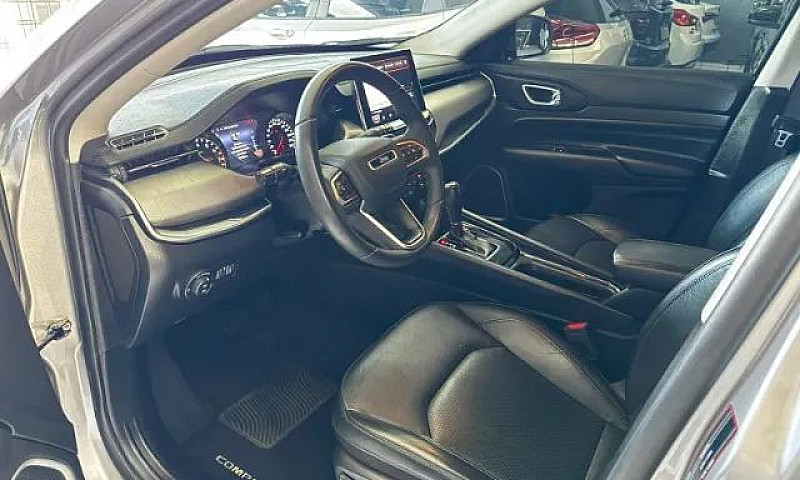 Jeep Compass Long. T...