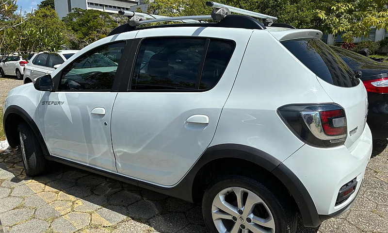 Renault Sandero Step...