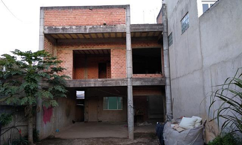 Vende-Se Triplex...