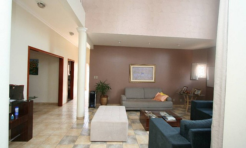 Ótima Casa...