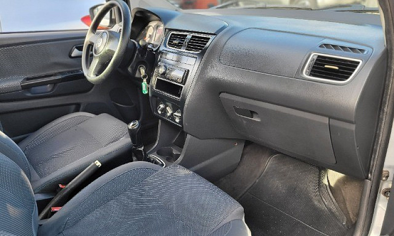 Volkswagen Fox Trend...
