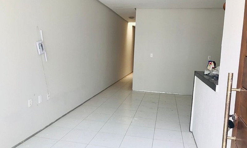 Belíssima Casa Próxi...