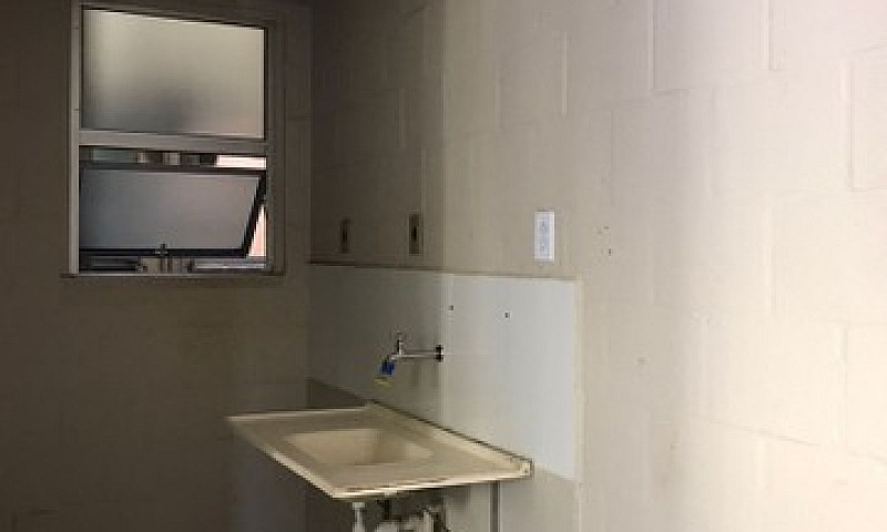 Apartamento Condomín...