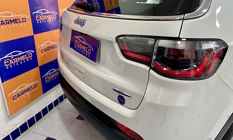 Jeep Compass Longitu...