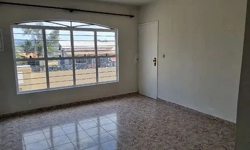 Aluga-Se Casa 3 Quar...