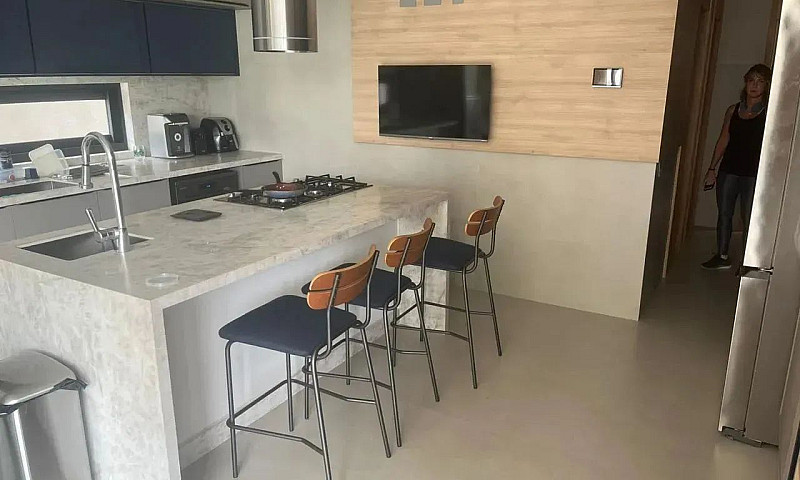 Casa Para Venda Poss...