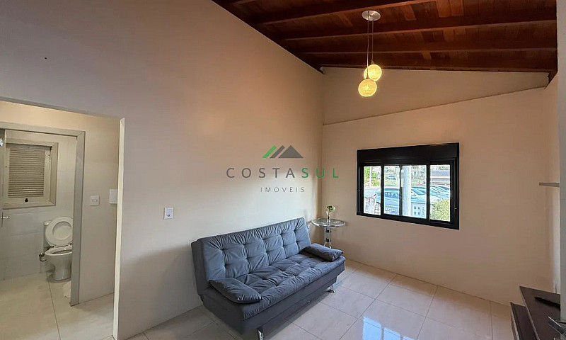Vende-Se Casa Mobili...