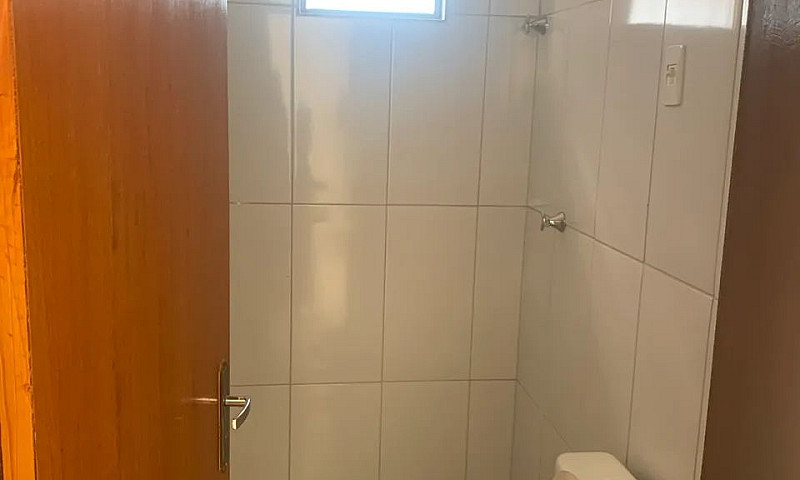 Aluga-Se Apartamento...