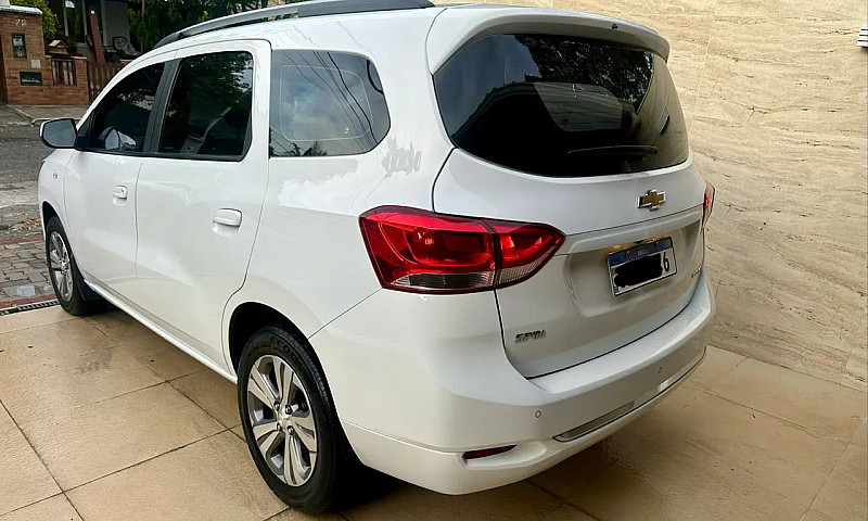 Chevrolet Spin Premi...
