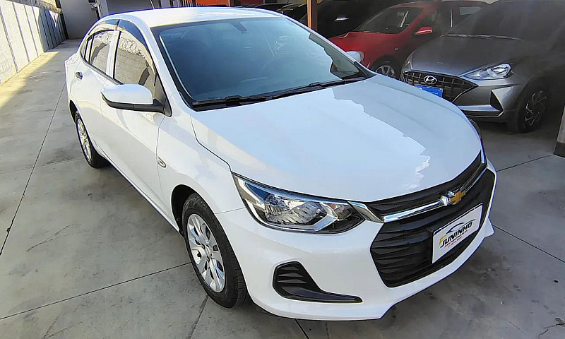 Chevrolet Onix Plus ...