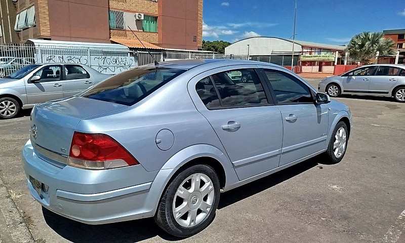 Chevrolet Vectra Ele...