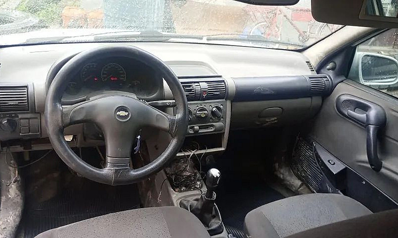 Chevrolet Classic Li...