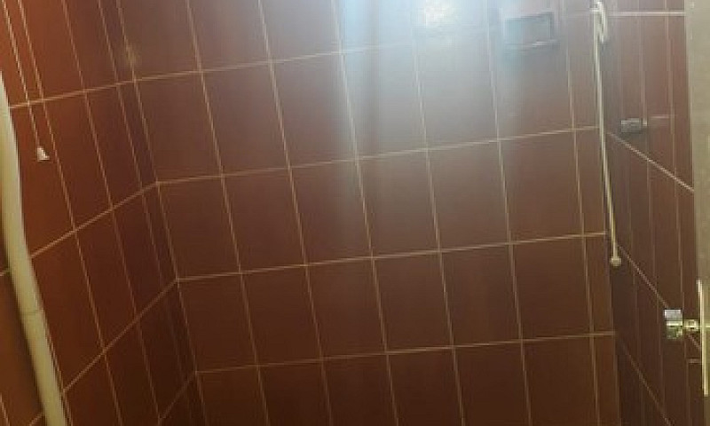 Aluga-Se Casa Em Sam...