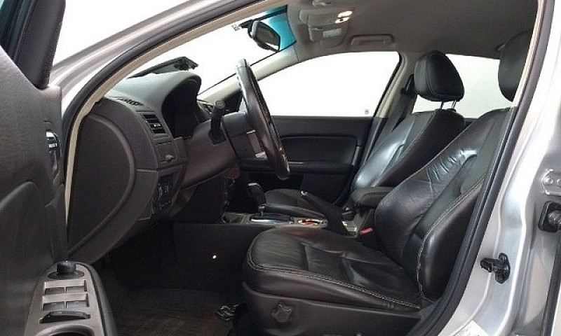 Fusion Sel 3.0 V6 Aw...