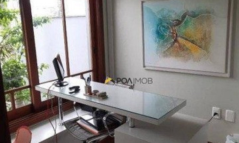 Casa Com 4 Dormitóri...