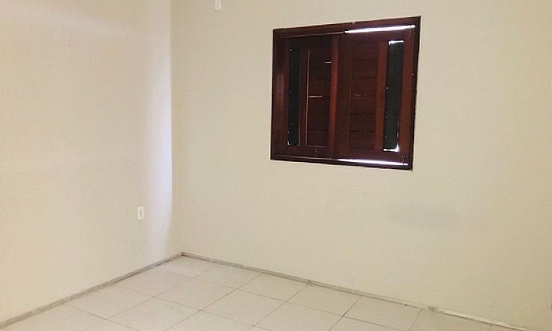Belíssima Casa Próxi...