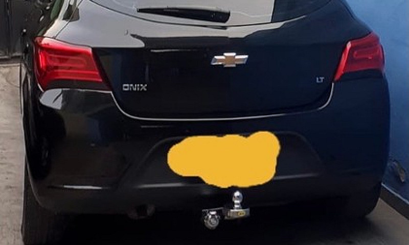 Carro-Chevrolet Onix...