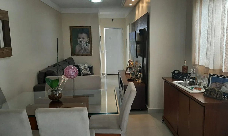 Casa A Venda...