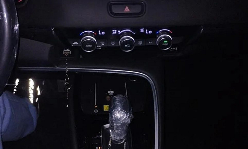 Honda Hr-V Touring 1...