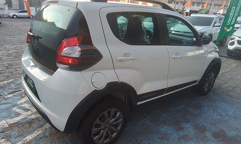 Fiat Mobi Trekking 1...