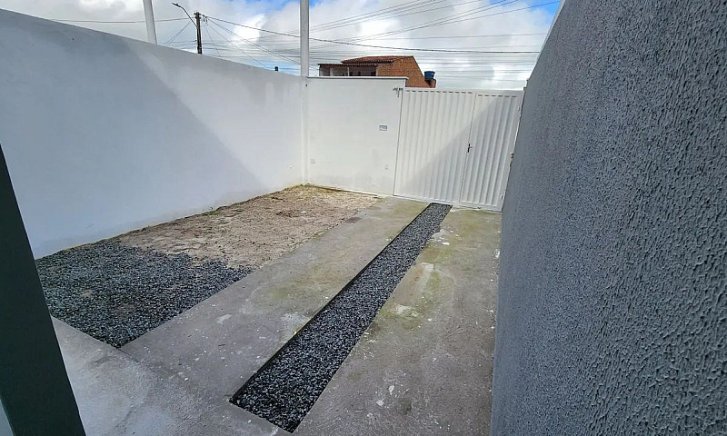 Casa Nova 2/4 Bairro...