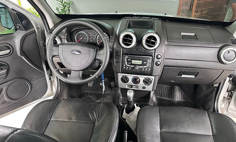 Ford Ecosport Xlt 1....