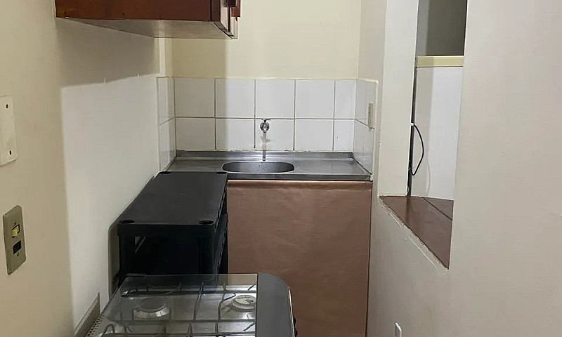 Kitinet  Mobiliado E...