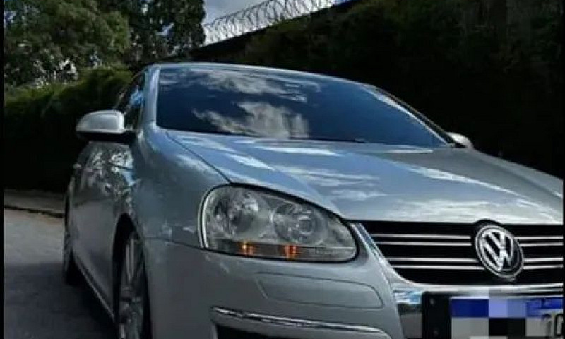 Volkswagen Jetta 2.5...