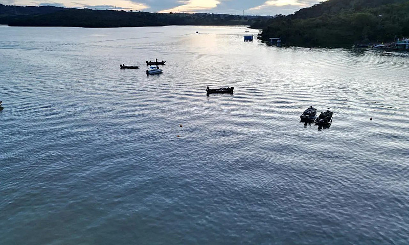 Casa Com Piscina No ...