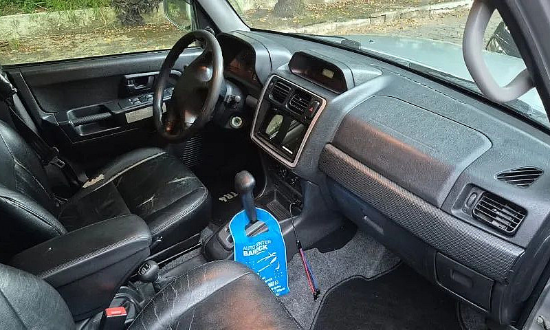 Mitsubishi Pajero Tr...