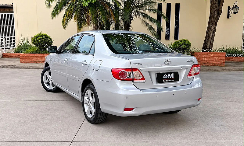 Toyota Corolla Gli 1...
