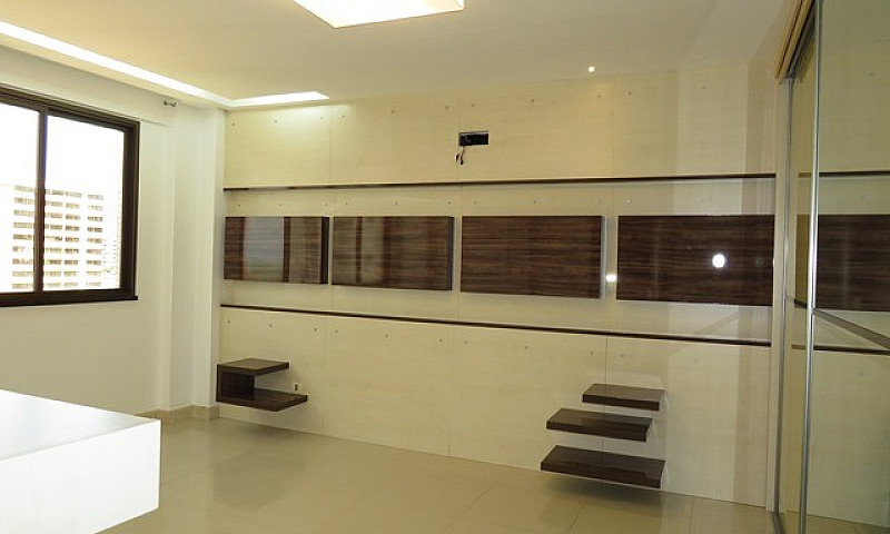 Apartamento À Venda ...