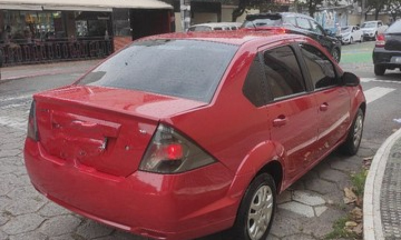 Ford Fiesta Se Sedan...