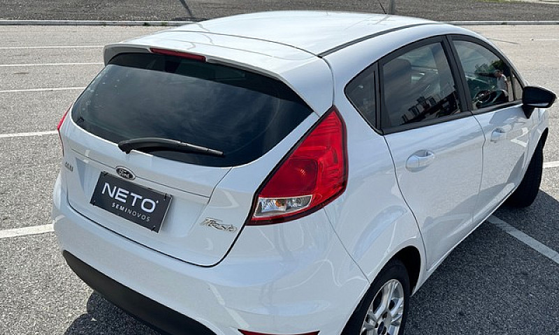 Ford Fiesta Hatch 1....