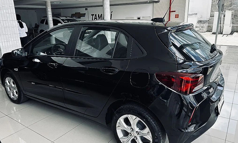 Chevrolet Onix Hatch...