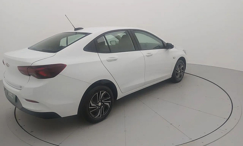 Chevrolet Onix Plus ...