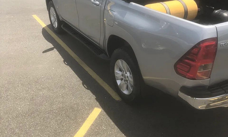 Toyota Hilux Cd Srv ...